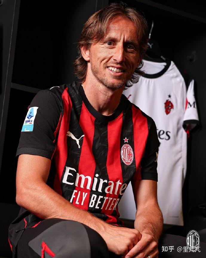 没有莫德里奇和大中锋的米兰，还能算米兰吗？