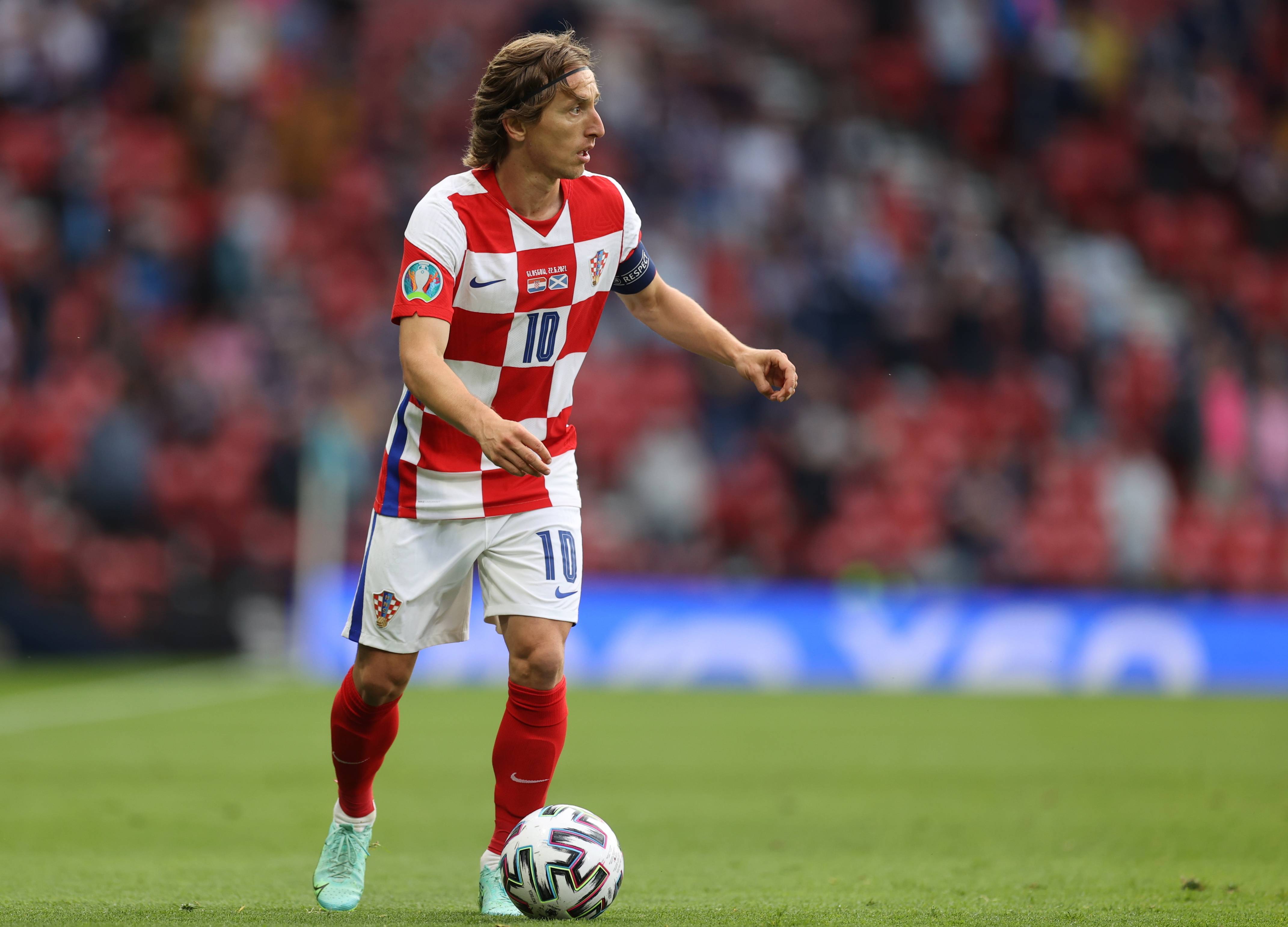 托蒂：我们那一代水平太高，很难再同时出现如此多的优秀球员